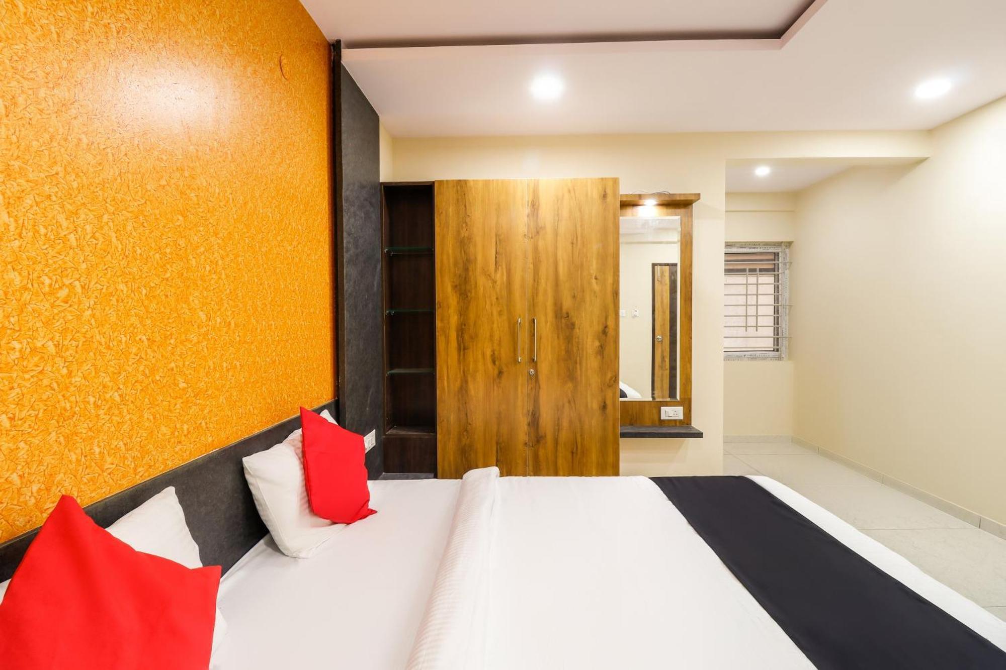 แคปิตัล โอ 62363 Nr เรซิเดนซี Hotel Yelahanka ภายนอก รูปภาพ